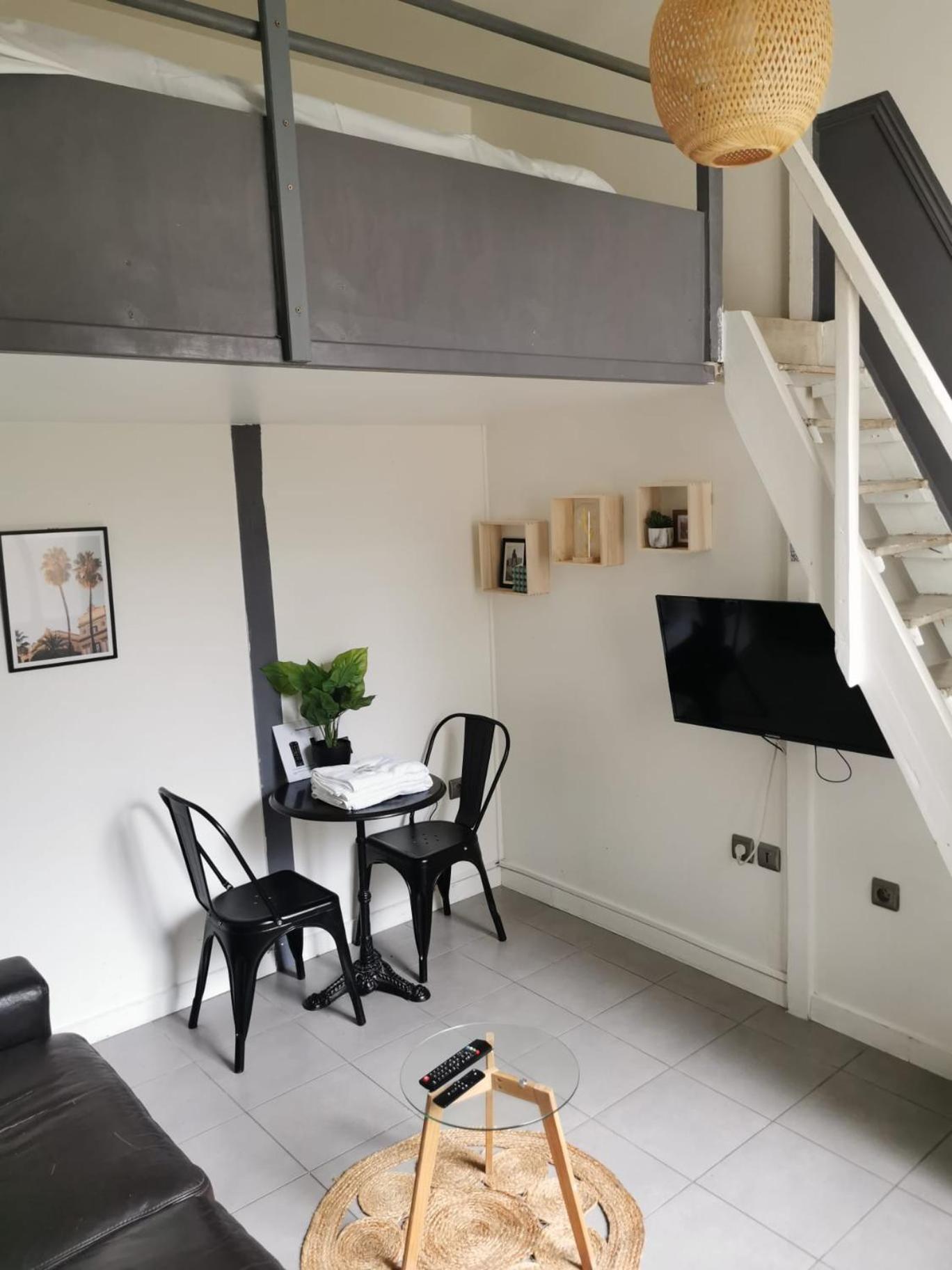 Coeur De Bastide Apartment Bordeaux Bagian luar foto